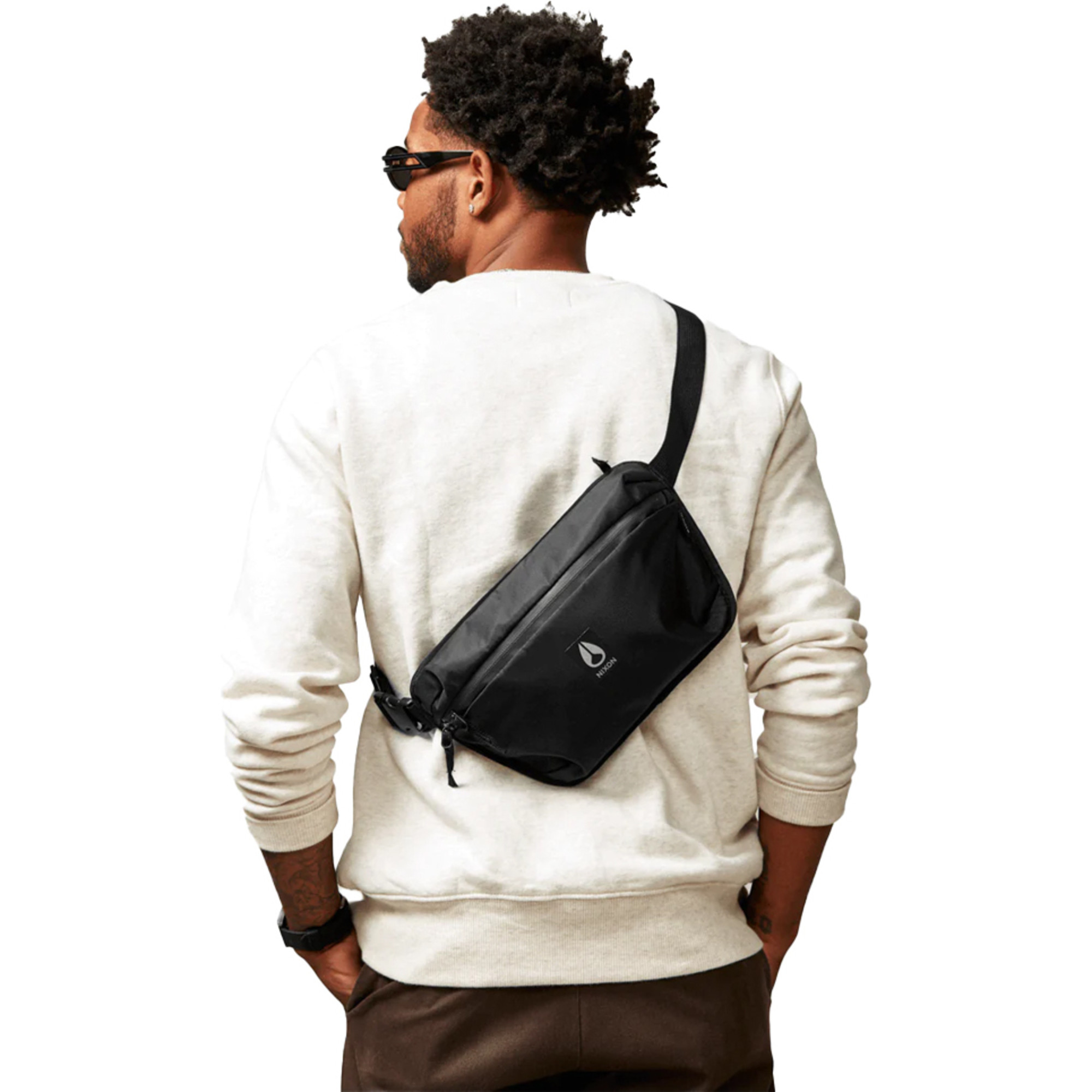 2023 Nixon Day Trippin' Sling Bag C3200 Black Accessories Luggage & Dry Wetsuit Outlet